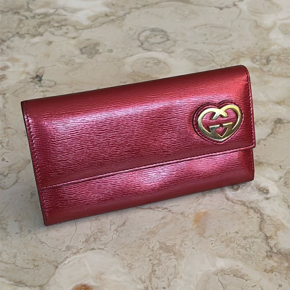 GUCCI Red Shiny Leather Interlocking G Heart Flap Long Wallet